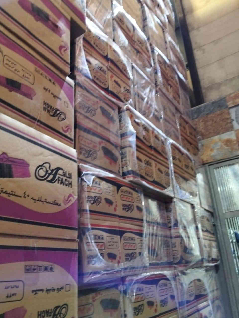 حمولات اليوم بتاريخ 8 / 11 
بفضل الله وبحمده تم وصول 
تريلة مكناسة باص ومكناسة بلدية ماركة افاق
متوفر كميات كبيرة وباسعار مناسبة جدا 
جميلة شارع حسينية الانصار فرع ميزان بغداد 
سيد احمد ***********
سيد ابراهيم ***********
