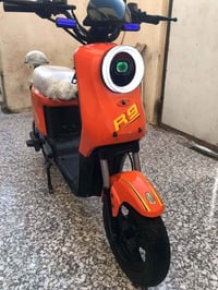 R9 نظافة 100٪ السعر 525 المراسلة عالوتساب او للاتصال 07803975972