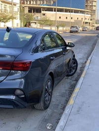 كيا فورتي  موديل 2024  رقم اربيل فحص وهزه جديد باسمي  محرك 2000 دوش ال...