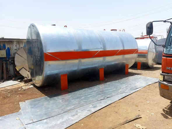 للبيع جميع انواع الخزانة مع ضمان .بغداد صناعة جرف النداف ابو يوسف العزاوي ***********
