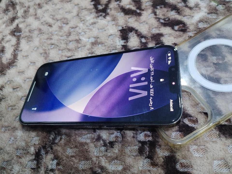 من رخصت المسؤل عندي 13 ابرو ماكس للبيع
للبيع لونه اسود ذاكره 84 ابلادي  الشاشه امبدله نوعيه زينه اتلاثه خيار الجهاز نضيف كلش امحور لزك ايعجبك عوفه مايعجبك شيله ما بي أي ضرر عل جهاز السعر 475 بي مجال حك الجيه عنوان بغداد بوب الشام هاذ الرقم ***********
