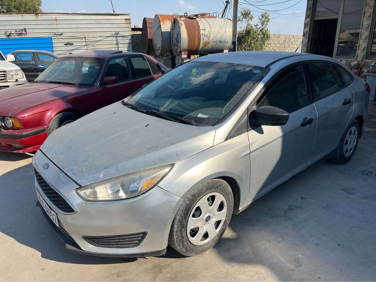 Ford focus
سڵاو جەمەحات فۆڕد فۆکس ٢ پارچەی بۆیاغە بێ داخیلی مۆدیل 2018 ڕەقەموو سەنەوی تا 2027 نوێیە سەحری 82 وەرەقەو مەحمەلە ژمارەی مۆبایل*********** أربيل, العراق
