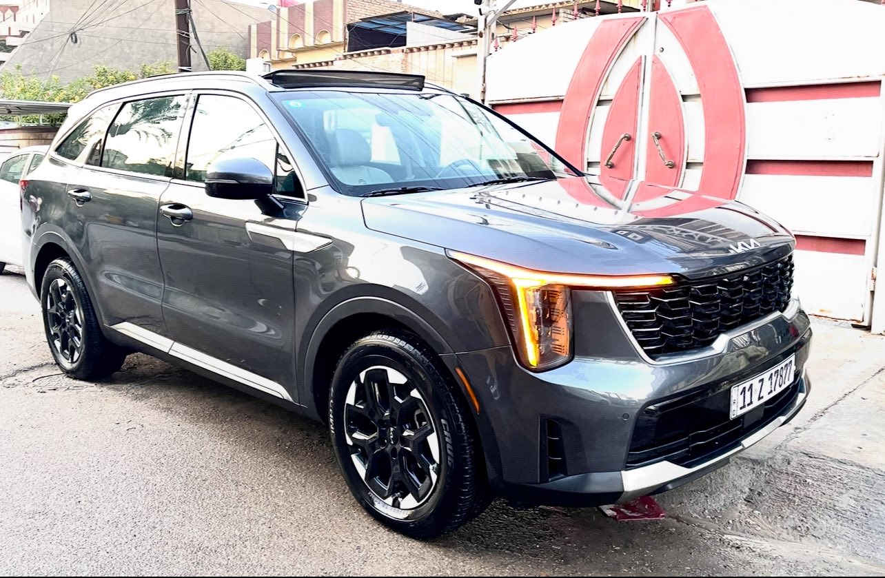 كيا سورنتو 2024 الجاملغ مضروب والباب فقط مفتوح بدون دواخل نهائياً جاملغ شديتله بلادي ونفس اللون جبته بس نصبغ كله والباب بلادي امريكي يعني قطعتين صبغ فقط وبجم كبس بلادي والسيارة مناقصه برغي جديدة جداً مكفولة حتى من الشخط ماشية 13 الف يعتبر قليل الممشة
ورقم بغداد الجديد اب اسمي تحويل ثاني يوم
المواصفات:
بنوراما 
بصمة تشغيل مع بصمة ابواب
كشنات جلد ابيض مع كرسي السائق كهرباء
تدفئة بالكشنات
7 راكب السيارة  
رادارات 360 درجة‌
حجم المكينة 2500
شاشة ابل كار بلي
شحن واير ليس
هاند بريك دكمة
اوتو هولد
تحديد مسار وقيادة ذاتية
تشغيل عن بعد
توصيل usb بالكشنات
لايت زينون LED
السعر 265 وبيه مجال قليل
للاتصال
***********
‏‌‎
‏‌‎
