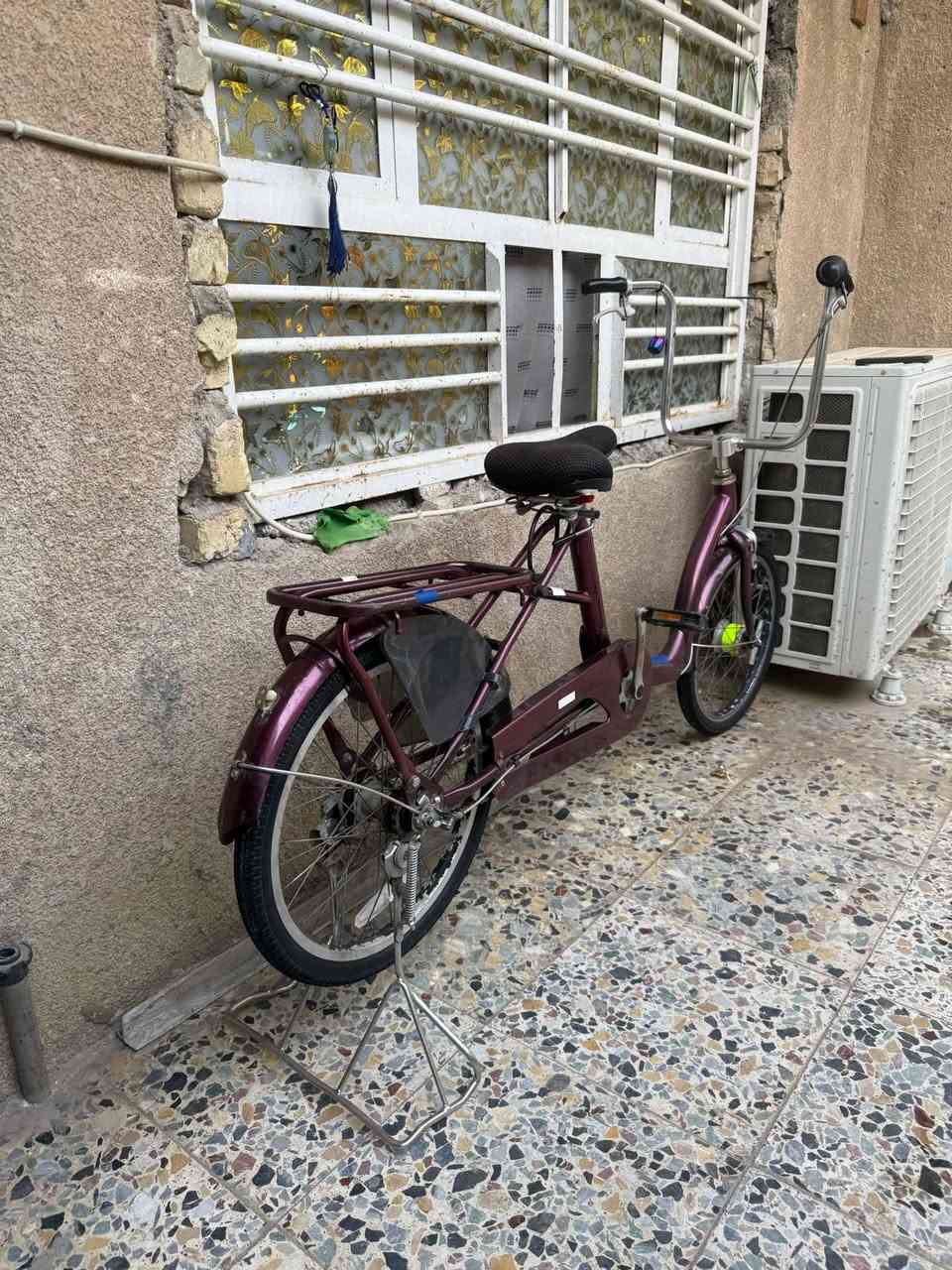 السلام عليكم بيسكل تكسي   برج استون لشه طويله بيسكل نضيف من عده هي الجوه جارده مثل ما موضح بل صوره  بيسكل  موديل 2020نطيف كير 3نمر مو شخال وبكاني بغداد حسينيه راشديه ملحضه متوجد خاص ابي وقت


**إذا كنت صاحب هذا الإعلان وتريد حذفه لأي سبب، رجاءا أرسل رسالة إلى الدعم الفني**