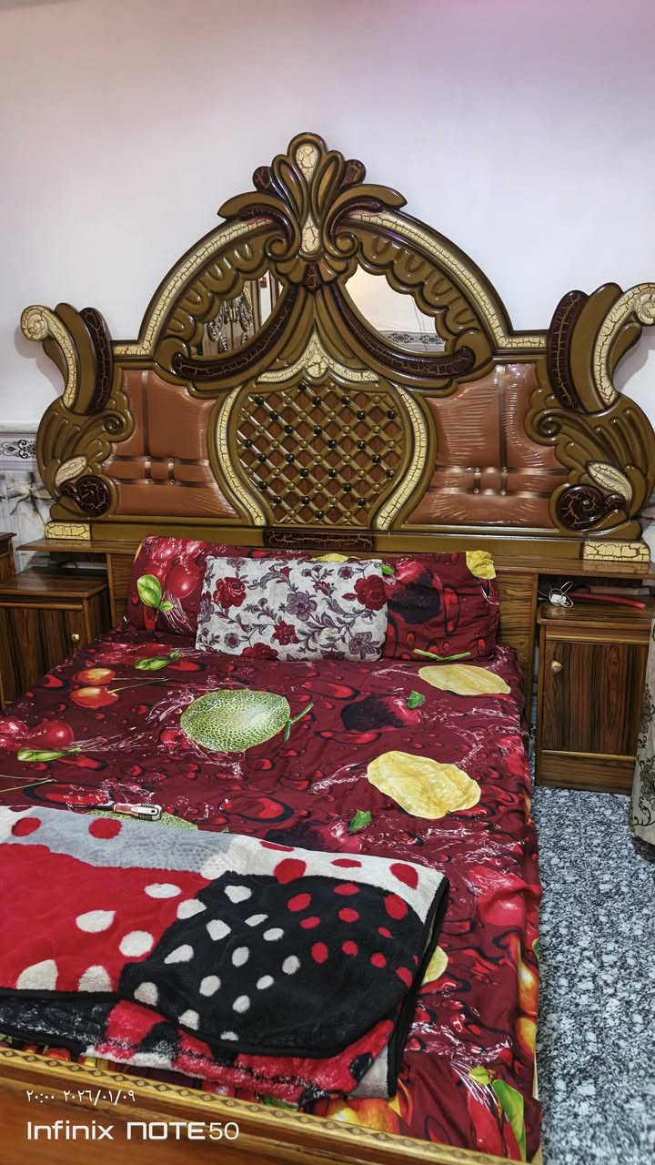 غرفه للبيع ام السته بيبان/ السعر 600/مكان المحموديه نظيفه امانه الله ورسوله***********/***********
