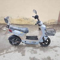 للبيع ماطور شحن شغال السعر 125 07783117327 07515276809