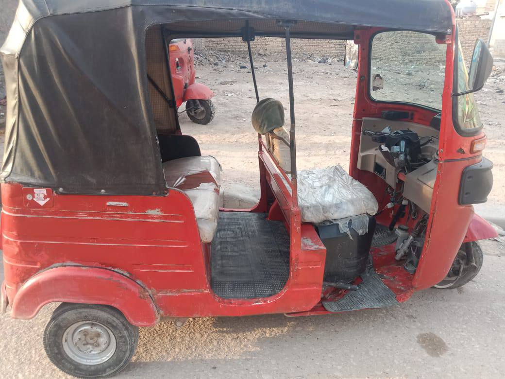 تكتك للبيع مديل 17 رقم بصره
تحويل ثاني يوم مكاني عماره رقم انكليزي 

عنوان عماره حي الحسين 

سعر 3800

رقم هاتف *********** وات ساب 

موجود
