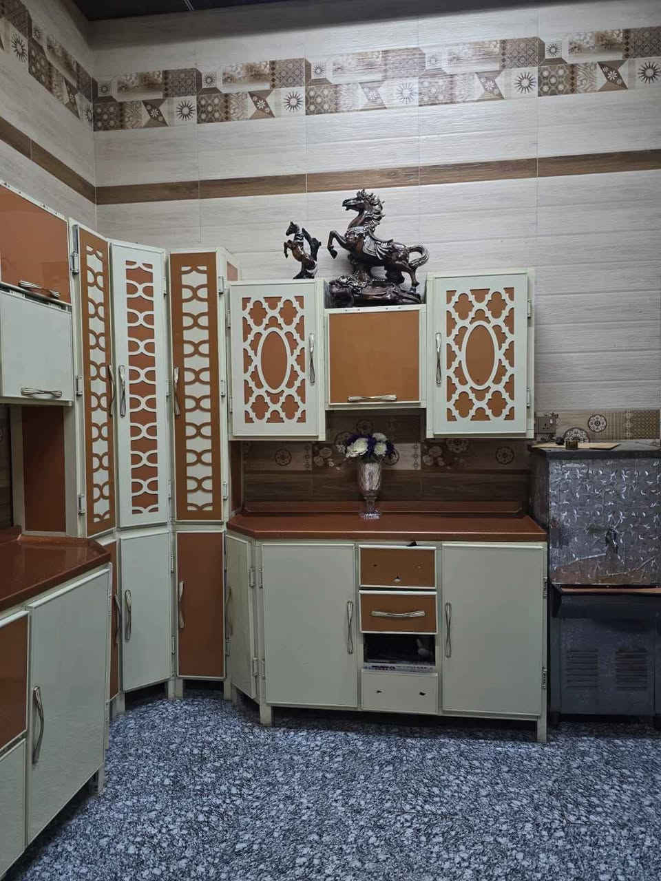 كاونتر نضيف تقريبا 9 امتار هوا والزاويه مالته ب750وبي مجال ناصرية, ذي قار


**إذا كنت صاحب هذا الإعلان وتريد حذفه لأي سبب، رجاءا أرسل رسالة إلى الدعم الفني**