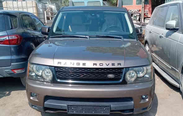 السلام عليكم يتوفر ادوات رانج روفر موديل 2008 /2012 سوبر/عادي
العنوان السليمانية المنطقة الصناعية خلف كراج بغداد القديم لأي استفسار يرجى الاتصال على الأرقام التالية
 ***********
***********
