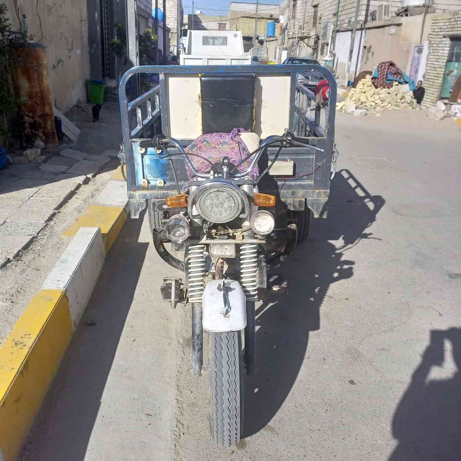 سلام عليكم ستوته البيع مديل 14 وراق كمله ستوته جهزه مكام ناصريه سعر مليون350 وبيه مجال لالستفسار  مكلف مكلف بل نشر هاذه رقم رعيه ‏‪0786 063 3948‬‏
