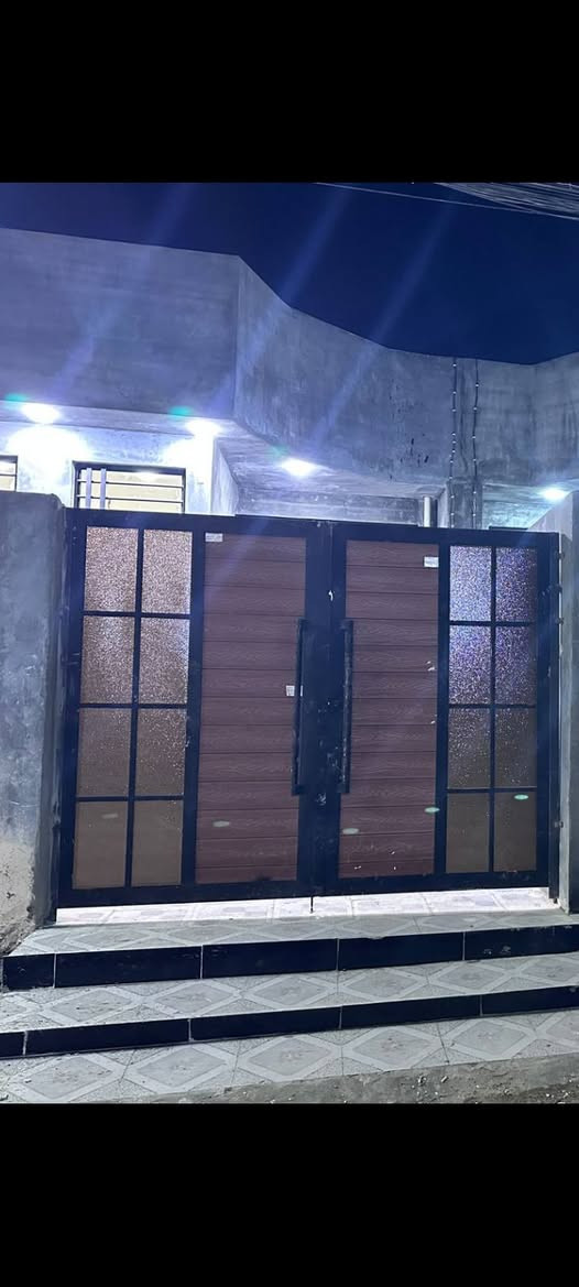 سلام عليكم مشتمل للبيع حي ذويب ألأول ١٢٠ م الشارع 3 موقع جيد ***********
