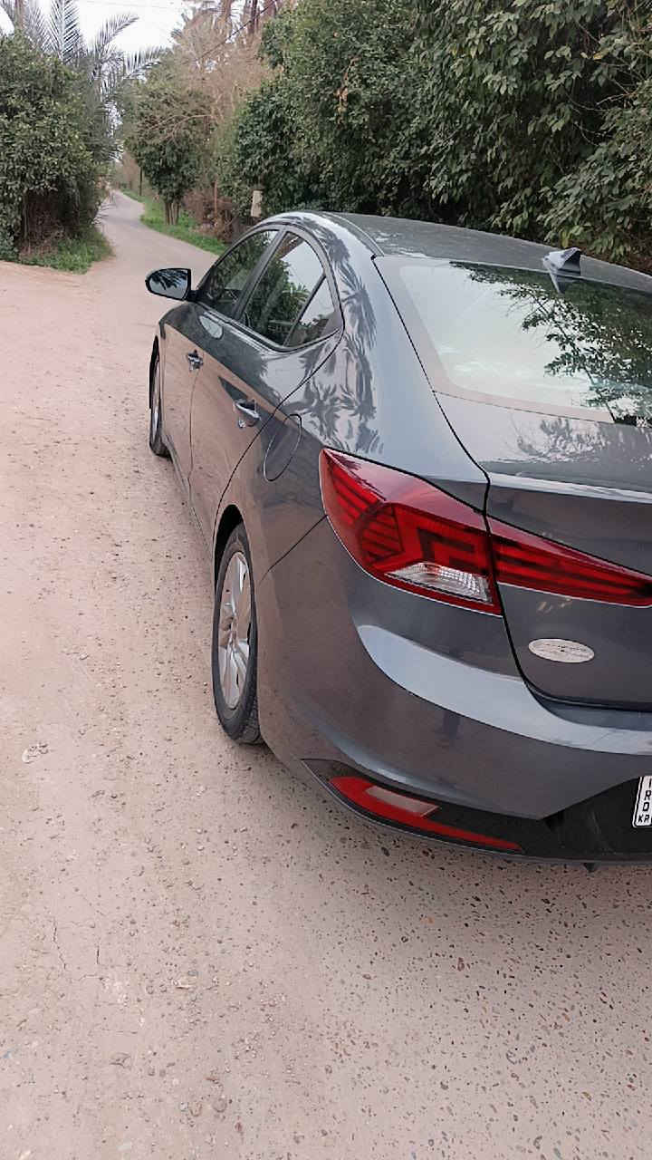 السلام عليكم
هونداي النترا موديل 2020

وارد كندي
الحادث: بنيد فقط
 الباقي كفاله. 
سيارة كلش حلوه بعد احلا من الصور
المواصفات:

شاشه ابل كار بلي واندرويد اوتو
كامره
رادارات جانبيه
تثبيت مسار
مانع تزحلق
تثبيت سرعه
فول تحكمات ستيرن
شاشه اعطال
كشنات تدفئه 
ستيرن تدفئه
اشاير بالمري
كشنات مخمل
مكينه 2000 دوش
 ثلاث انظمه قياده:
ايكو، عادي، سبورت

مكاني بغداد الراشديه

رقم أربيل بسمي
السعر 125$ وبيها مجال كلش بسيط
للأستفسار واتساب:
***********
