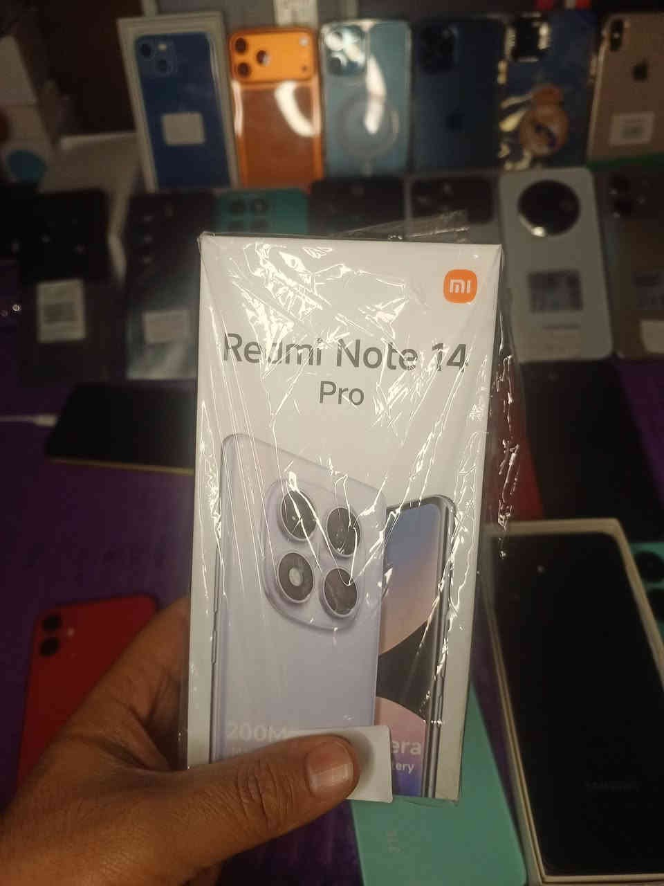 السلام عليكم شاومي نوت 14برو جديد مامستعمل السعر 280مكاني بغداد البياع
***********
