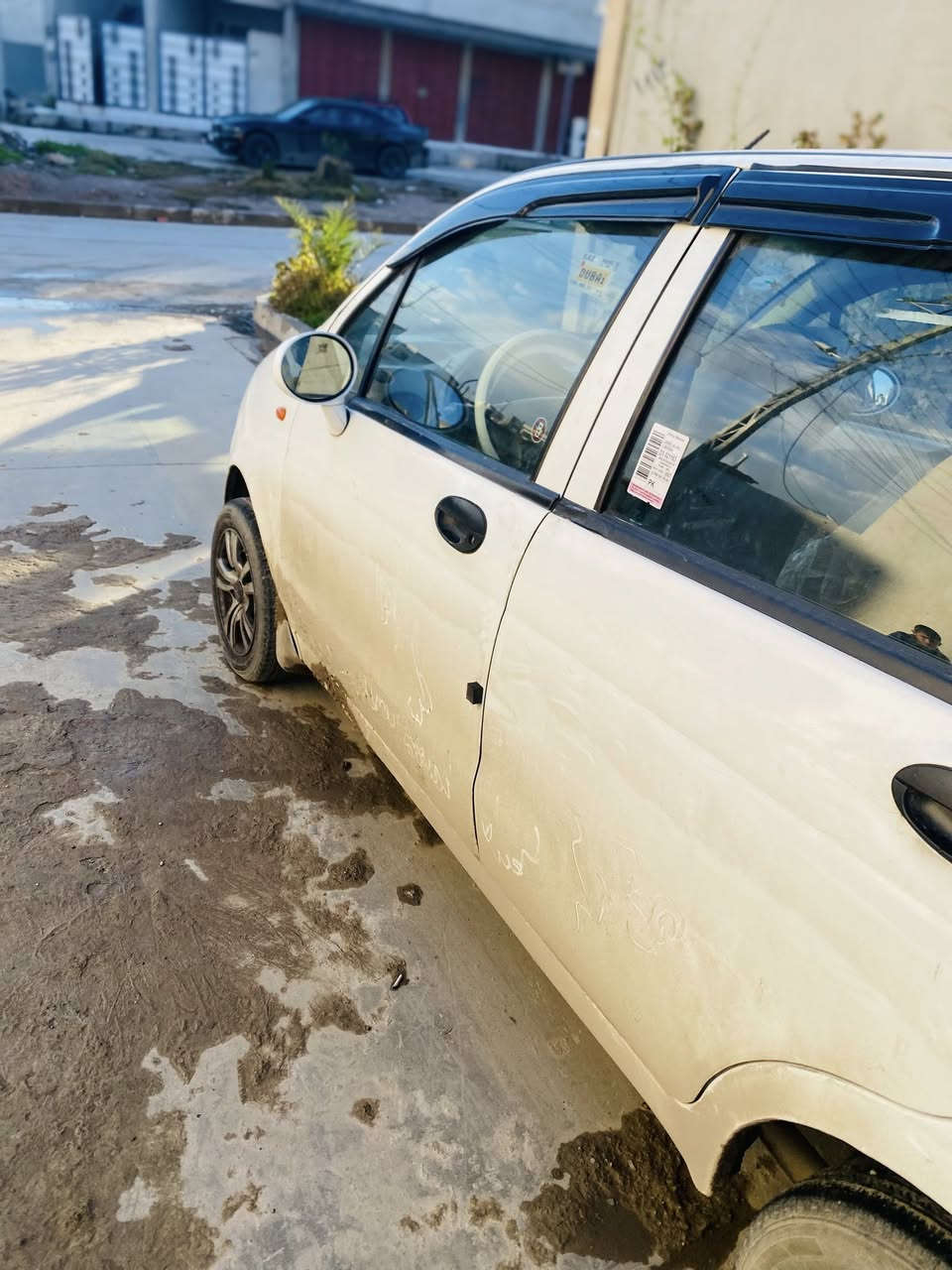 السلام عليكم QQ للبيع  رقم نينوى تدفئه تبريد شغال كهربائيات شغال ما عدى لايت اليسارما يصلو بارد تايرات أربعه جدد التواصل ***********
