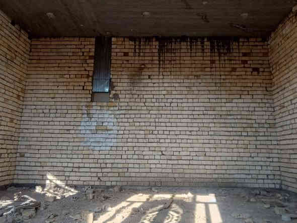 على بركة الله 🌹🌹

🟢دار للبيع في الفلوجة الازركية قرب السدة مقابل جامع سعد بن معاذ
🔴طابو زراعي   
⭕المساحة: ١٥٠ متر
🟢الابعاد : ١٠م❌ ١٥ م
🟢بناء طابوق ٢٠٢٣ 

🟢مشيدات الدار 
غرفتين نوم وصالة واستقبال ومطبخ وحمام وصحيات

🔷سعر البيع : ٦٥ مليون دينار مع المجال 

‏‎⚠️ مكتب دار السلطان للعقار
العنوان فلوجة الجغيفي الثانية بداية شارع جامع فاطمة
للاستفسار الاتصال على الأرقام التاليه
***********
***********
***********
