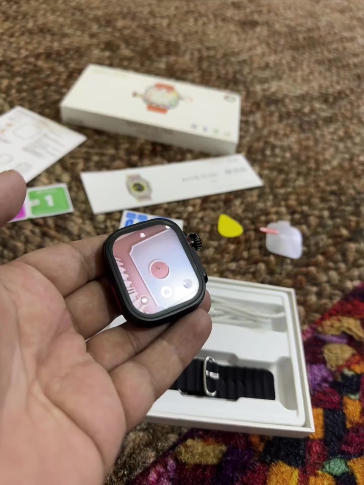 السلام عليكم ساعة ذكية من طراز S10 Ultra تعمل بنظام أندرويد وتدعم شبكات 4G.تتميز الساعة بشاشة من نوع AMOLED ودعم تركيب شريحة اتصال SIM.تحتوي على نظام تشغيل أندرويد كامل، مما يسمح بتثبيت تطبيقات مثل واتساب و وي تشات و متجر التطبيقات.تتضمن  كاميرا دوارة وميزات مثل الواي فاي (Wi-Fi) و نظام تحديد المواقع (GPS)#اكسبلور


**إذا كنت صاحب هذا الإعلان وتريد حذفه لأي سبب، رجاءا أرسل رسالة إلى الدعم الفني**