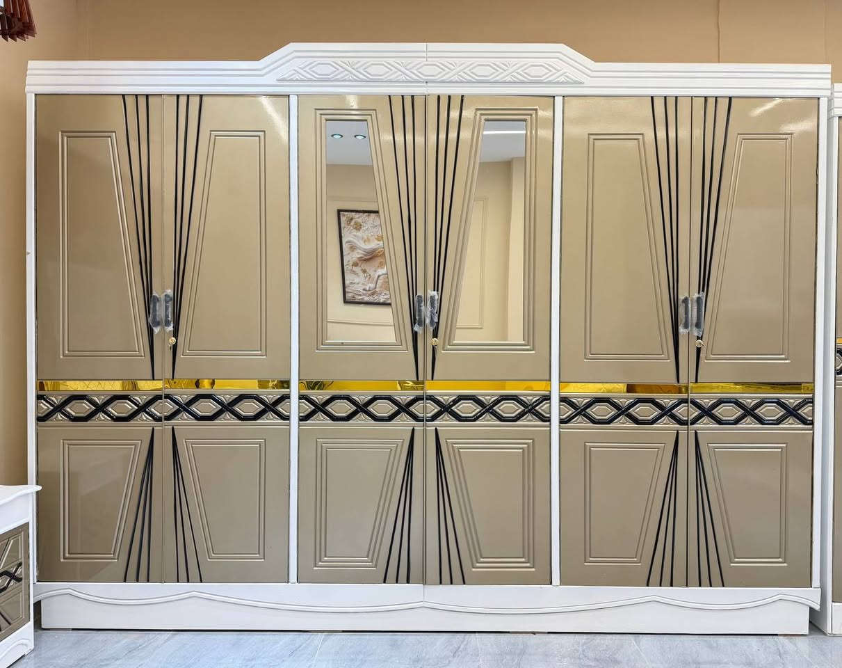 السعر // مليون فقط 😍

🔅تفاصيل الغرفة المرمري  ....

 خارج ٤ملم ام دي اف 🔺
وداخل معاكس ٣ملم 
صبغ حراري  درجة اولى 

عدد القطع  ٧ قطع 😍
🔺1 //جرباية  قياس  ١٦٠ × ٢٠٠ 
🔺//ميز جانبي ايسر قياس ٥٠
🔺2// وميز  جانبي  قياس ٥٠
🔺3// زاوية ارتفاع مترين عرض ٨٠
🔺4// وميز بلازمه  
🔺5//وميز مراية ارتفاع مترين عرض ١٢٠
🔺6// وكنتور ٦ باب  ارتفاع مترين و١٥ طول ٣ متر و١٥

القطعه الثامنة حسب الطلب شازلون
سعرها ٥٠ الف ❤️

(توصيل مجاني مركز بغداد )
التوصيل يشمل الشد مجاني 🔥
(اطراف ٥٠)
باقي المحافضات حسب البعد
شازلون سعرها ٥٠ الف
شازلون مخزن ٧٥ الف

السعر  مليون دينار


**إذا كنت صاحب هذا الإعلان وتريد حذفه لأي سبب، رجاءا أرسل رسالة إلى الدعم الفني**
