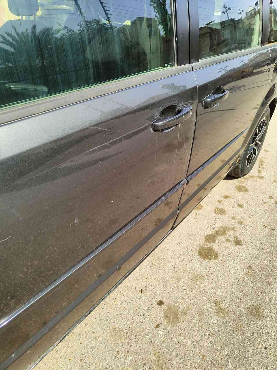 سلام عليكم من رخصت الادمن دوج كرفان 2011 بيبان وصندوك كهربائيكشنات بلع تبريد 3 قطع شاشه اماميه وصط  بدون ضربه اشوط وشويه صبغ بتكمع مال القماره ملاحضه التبريد عوزه فريز فقط رايده 120 لتواصل ***********
