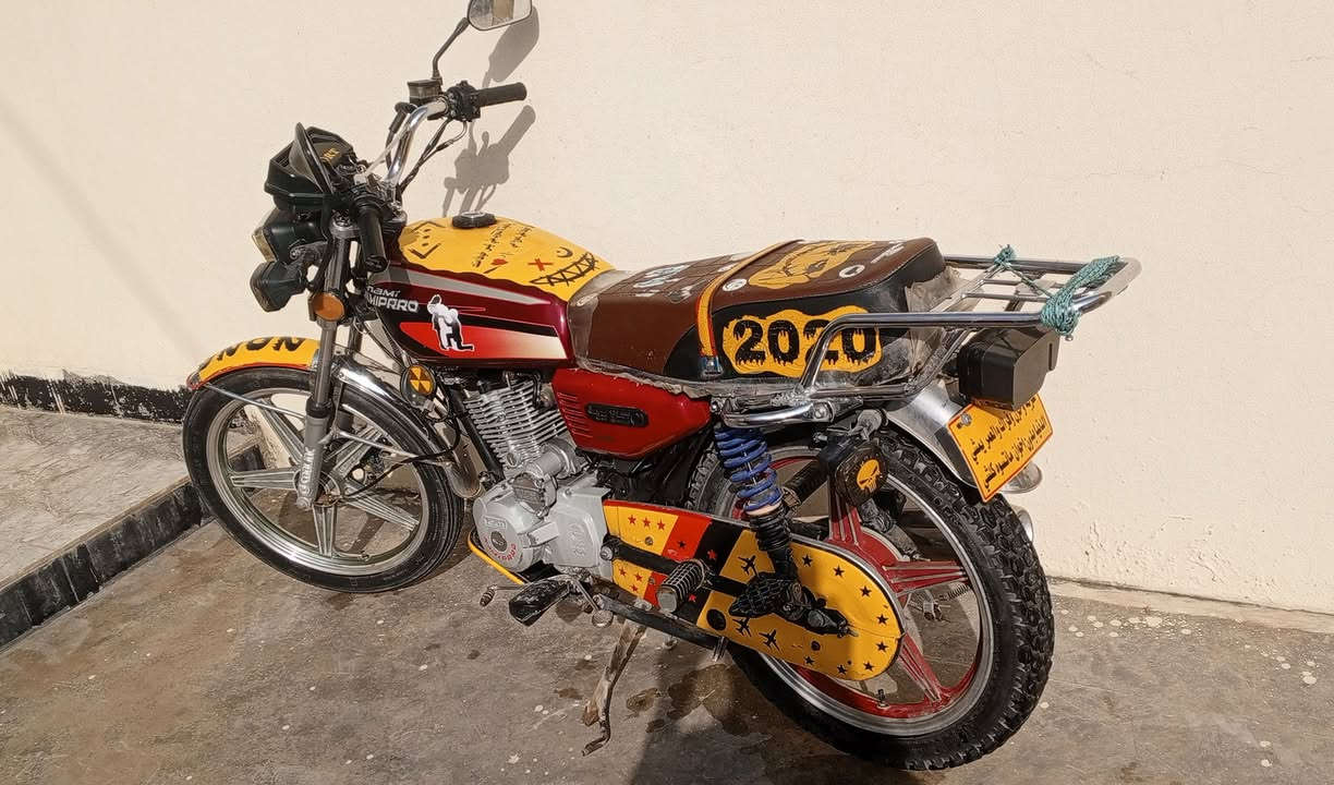 للبيع درجه موديل 2020نضيف مكينه مامفتوح شرط رقم الهاتف ***********
