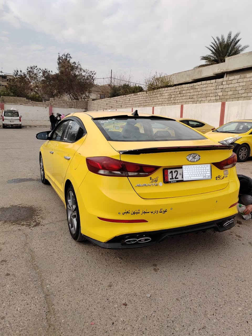 النتره 2018
افانتي فول مواصفات 

السياره بلا ضرر 

محرك و كير شرط 

سنويه جديد رقم مصطره

السعر 145 وبيه مجال شي بصيط 
رقم ***********
