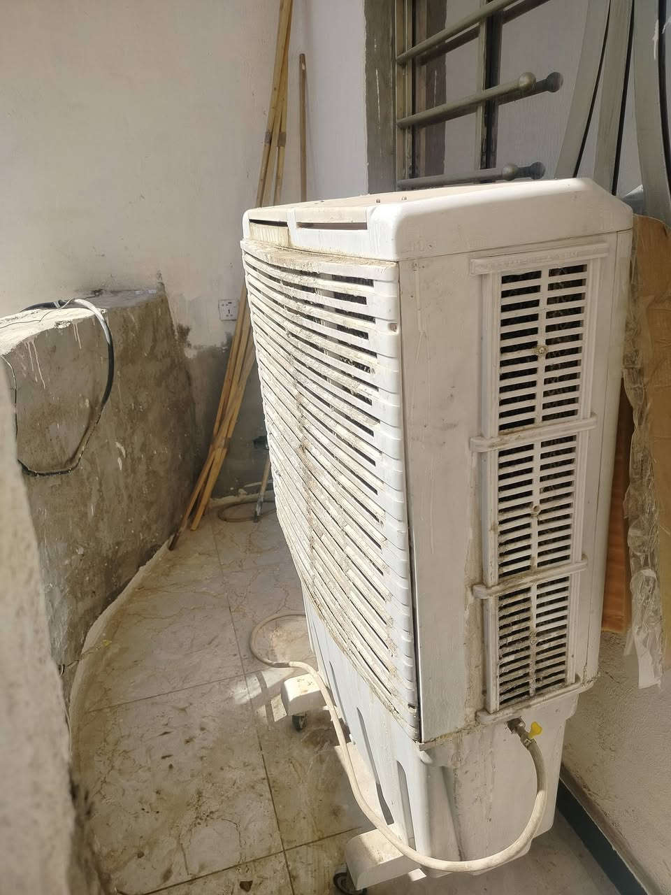 مبردا للبيع شغاله جاهزا سعر 60 بيها مجال الاتصال ***********
