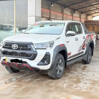 للبيع او المراوس حسب القناعة  تويوتا هايلوكس 2025  فول مواصفات   6 سلن...