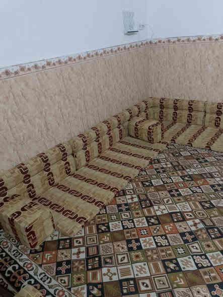 جلسه عربيه جديده 7 قطع 250 وبيه مجال عنوان بصره القديمة ***********
