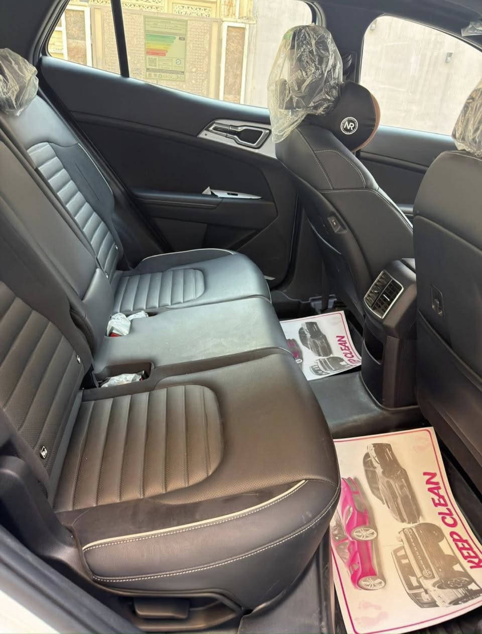 كيا سبورتج جيتي لاين 2023
فول 1/1
ماشية ٣٦.   الف خليجيه السياره وكاله رقم بغداد  ‎باسمي كفاله عامه 
مقاعد تدفئه تبريد
‏‎بانوراما 
بصمتين
‏سعة المحرك 2.0L
‏‏حساسات أمامية 
‏حساسات خلفية
‏‎لايت زينون + LED
‏‎ ‏بك لايت LED
‏‎ويل كب 19
‏‎تشغيل عن بعد 
‏فتح الصندوق كهرباء ذكي 
‏‎شاشة Apple Car play 
‏كاميرا دوارة
‏‎الانارة الداخلية LED
‏‎المقاعد جلد اسود 
‏‎تدفئة ستيرن 
‏‎مثبت السرعة Cruise 
‏‎أوضاع القيادة  Drive Mode‏‎ 
‏‎حساسات ضغط اطارات ‏‎
‏‎ هاند بريك بصمة 
‏‎‏ABS 
‏‎نظام مانع الانزلاق
‏‎اشارة في المرايا الجانبية
السعر ٢٥٨ وبي مجال بسيط السياره كفاله عامه مكاني الكراده ***********
