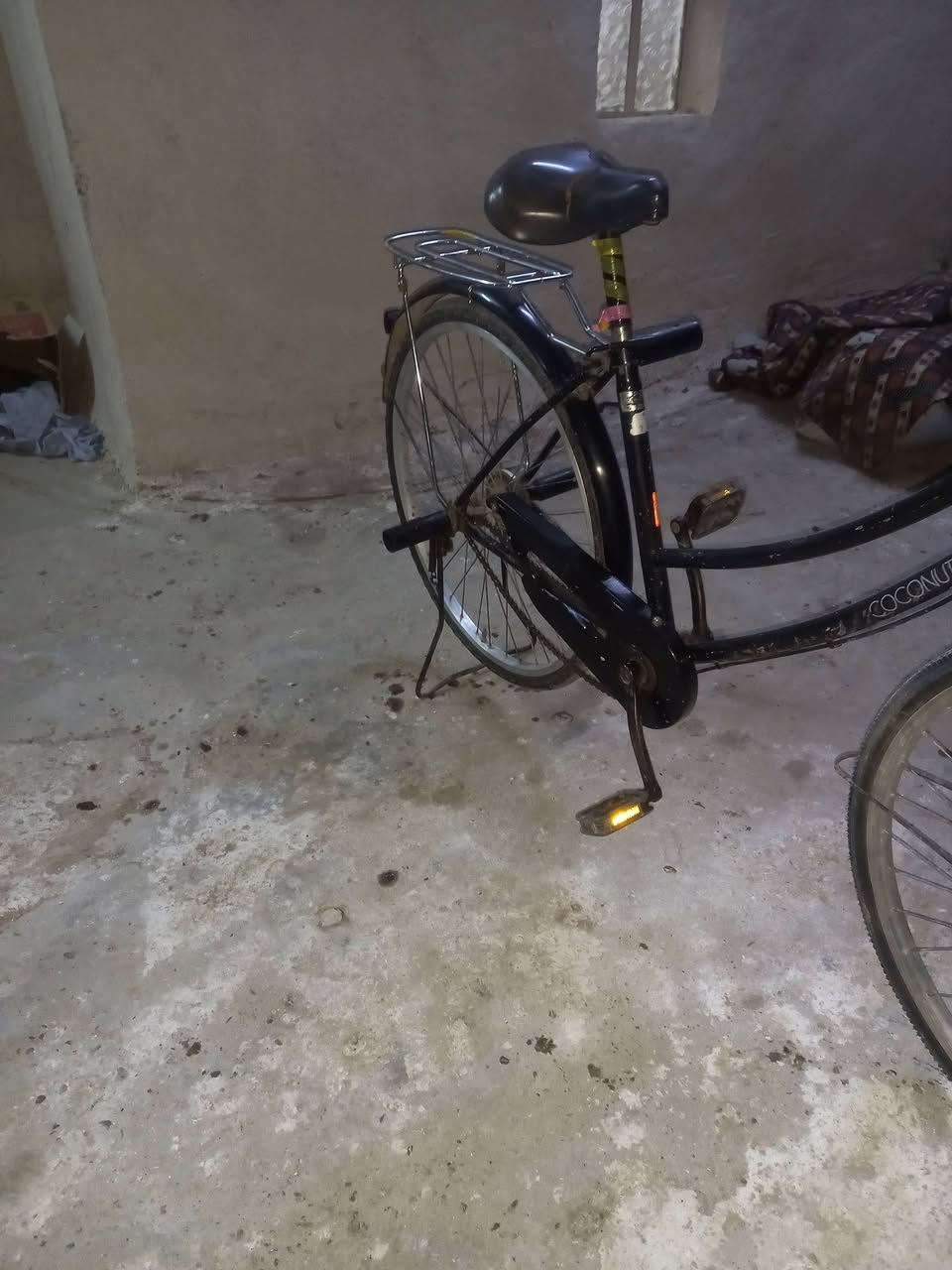 سلام عليكم باسكل للبيع حجم 26 جديد سعر 70بي مجال    الاستفسار  وتساب ***********
