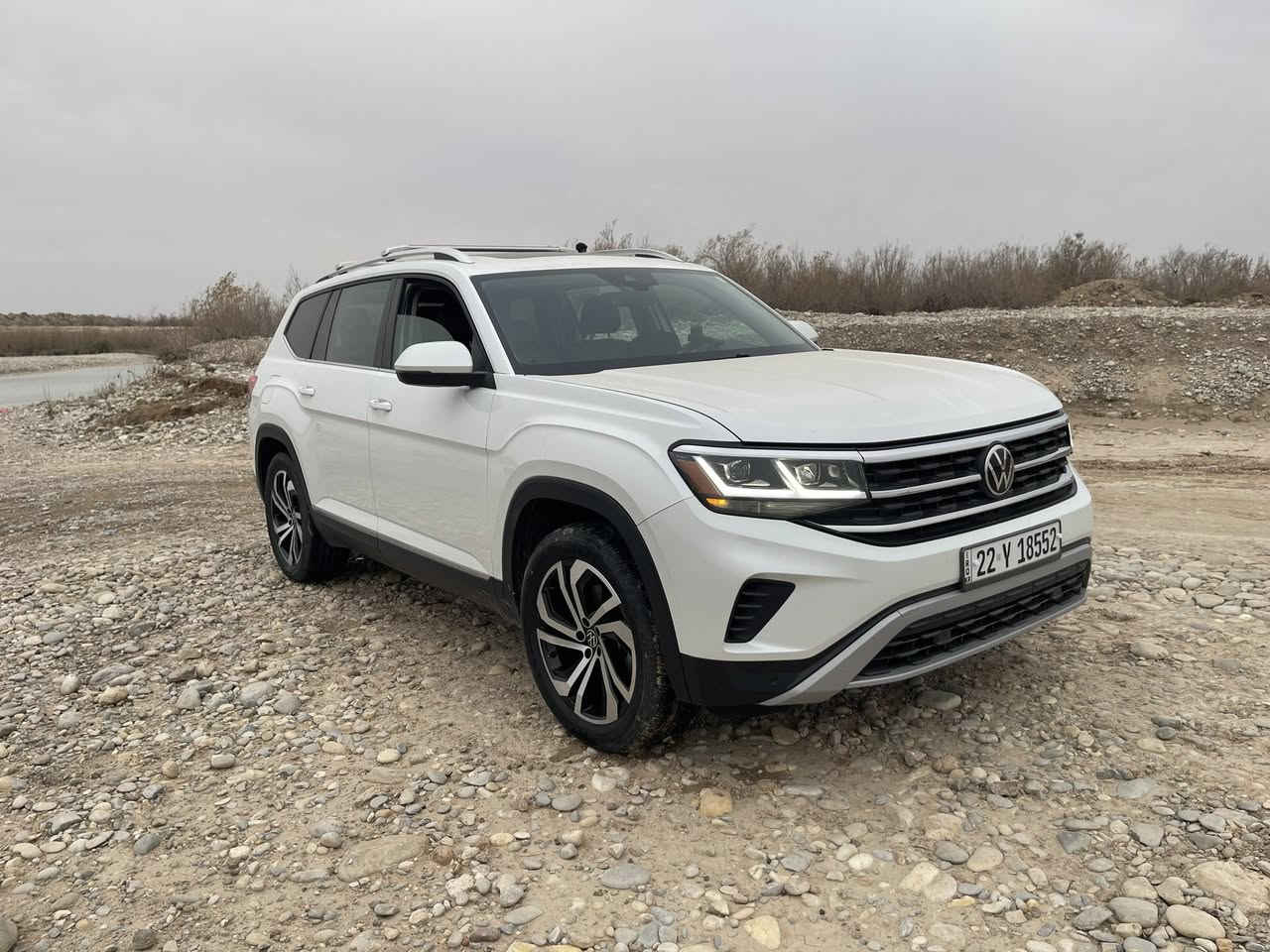 السلام عليكم
للبيع فولكسواكن اطلس 2023 ابيض صدفي
مواصفات SEL فول مواصفات 
رقم اربيل باسمي 
السيارة بدون قطرة صبغ وبدون تبديل اي قطعة 
دعاميه امامية فقط 
ماشية 31000 محرك 2.0 توربو قوي واقتصادي 
سقف بانوراما 
خمس بصمات 
رادارات وقيادة ذاتية 
حساسات امامي خلفي 
داخل جوزي 
كشنات منفصل VIP
شاشة كيجات ديجيتال 
وبعد هواي مواصفات 
ادامة كاملة بدون اي نقص 
واي اشارة بالدشبول مامشتغلة 
السعر 270 وبيها مجال جدا بسيط 
مكان السيارة بغداد 
للاستفسار ***********
