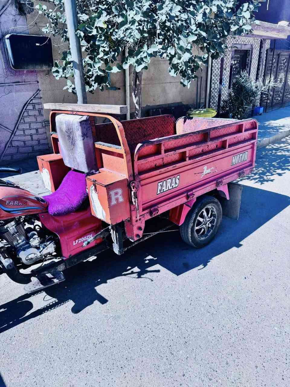 للبيع مديل ١٩ اوراق محرك جديد كهربائات شغاله سلف شغال مابيه شي رايده ب ٢و١٠٠وبيه مجال للشراي تواصل ***********
