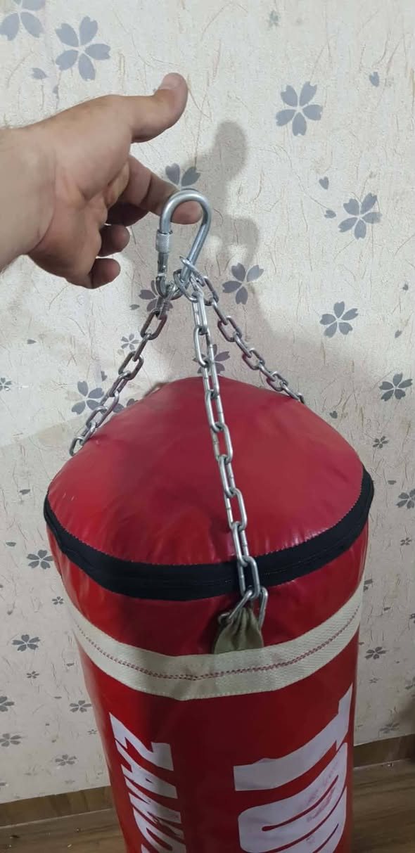 نرخیان لەسەرە 
سلێمانی بەکرەجۆ گەیاندنم نیە 
***********
***********
