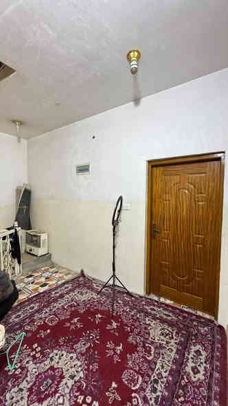 ✨دار للـبـيـع✨
 الــمـوقــع : - الكرامه - خلف الضريبه 
الـمـساحــه : 100 م
نــــــوع الـعــقـار : طـابــو زراعـــي 25
………………………………
حــالـة الـعـقـار :  دار 3 طـوابــق
ط1- يـحـتـوي عـلـى غـرفـة نــوم- هــول - مـطـبخ - مـجـمع صـحيـات
ط2- يـحـتـوي عـلـى 2غـــرف نــوم  - كـلـدور مـجـمع صـحيـات
ط3 يـحـتـوي عـلـى غـــرفـة مـجـمـع صـحي 
………………………………
الـســعـر :  190
*********************
(شــركــة #حــافــظ للأسـتـثـمار الـعـقـاري)
مـوقـعـنا : بـابـل شـارع 60 - مـجـاور كـافـتريـا سـيف بـقلي
نـستـقـبل جـمـيع الـعروض الـعـقاريـه ↪️
بـيع -شـراء - تـعـقيب - إجـازة بـناء - إفـراز- رهـن 
**********************
للأسـتفـسار او الأتـصـال ↪️
 📞***********
📞***********
