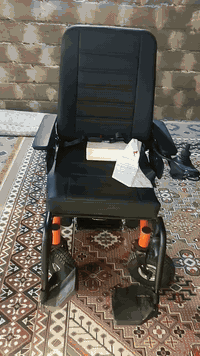 كرسي كهربائيّ شحن للبيع السعر 800وبي مجال فول الفول ما ماشيه ابد جديده اتصال على رقم استفسار  ***********.
خارج الفلوجه غرب مدرسة الاهرام
