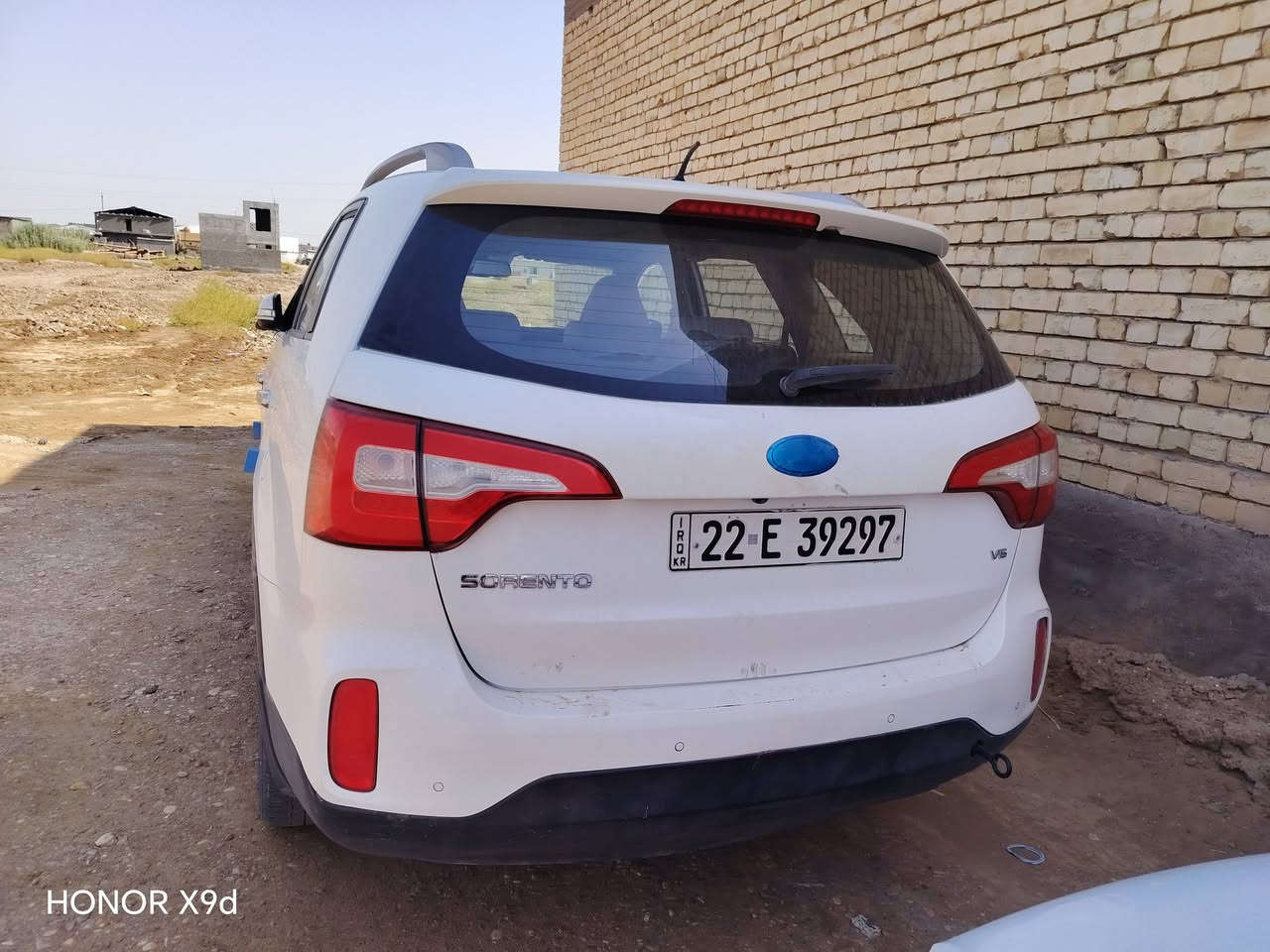 سورنتو ٢٠١٤ فول مواصفات مكفوله كفاله عامه مابيها جكت ابره محرك ٦ سلندر السياره ٧ راكب اسبير ما نازل على وضع الشركه جديده ما ماشيه هواي مكاني واسط ال بيديه ***********.       *********** السعر ١٦٥
