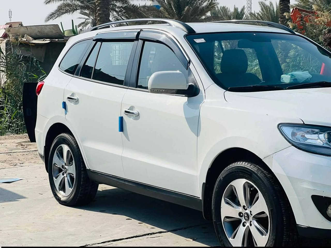 السلام عليكم سنتافيا 2012مكفوله من الضربه والصبغ
تبريد 3قطع مري شفط مكينه 6سلندر لاتبخير ولاتنقيص
7راكب تخم تاير حداديه جديده الرقم نجف 
مالكها بلحله سعرها 153وبيها مجال لشراي لاتصال والاستفسار ع رقم ***********
