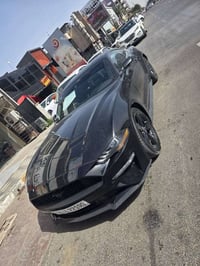 للبيع موستنك ٢٠٢٣ ايكو  بلاك ادشن كلها اسود حادث باب الصدر ونص جاملغ و...