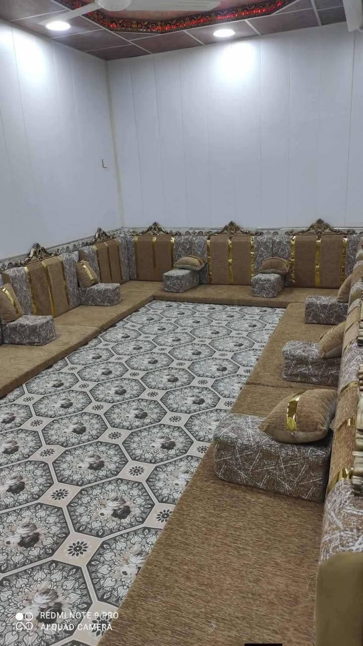 تصميم تراثي أنيق ولمسة فخامة تناسب كل بيت 🕌
راحة ثابتة ومناسبة للجلوس الطويل
قماش عملي متين ✨ سهل التنظيف ويعيش وياك سنوات
مناسبة للضيوف ✨ والاستخدام اليومي
ألوان ونقشات راقية تناسب المجالس والمساحات المختلفة
📏 الارتفاع: 10 سم
🚚 توصيل داخل البصرة والمحافظات القريبة
💰 السعر مناسب وجودة  مضمونه

فوم مضغوط اصلي مرن
للحجز والتواصل واتس***********
