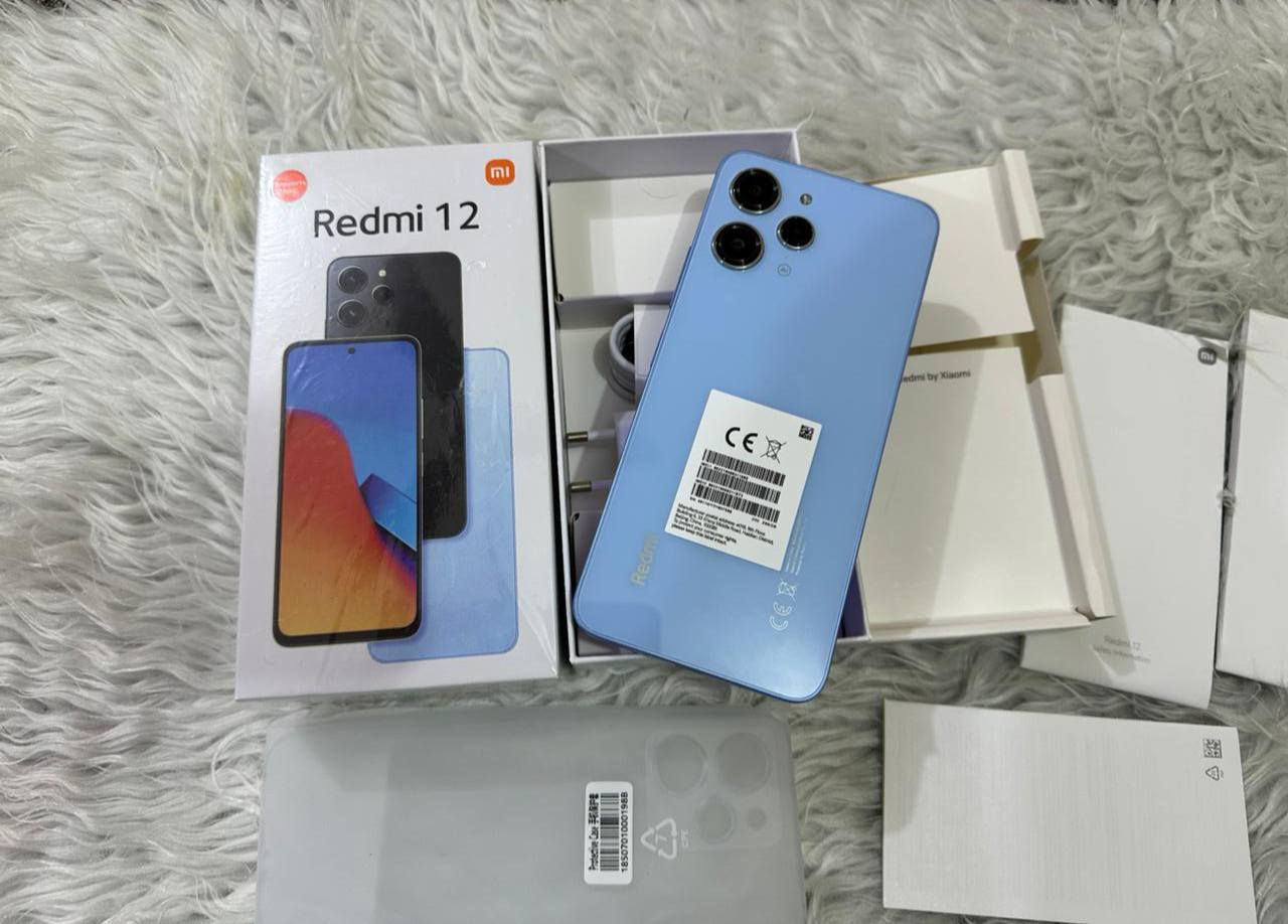 ريدمي 12 

جديد بس مفتوح من الكارتون غير مستخدم

لون مميز 

ذاكرة 256 كيكا

عشوائية 8+8= 16 

بطارية 5000 الاف 

كامل الملحقات 
السعر 160 شراي اتصل مو شراي اعبر المنشور يرحم اهلك
‏‪***********‬‏ عمارة, ميسان
