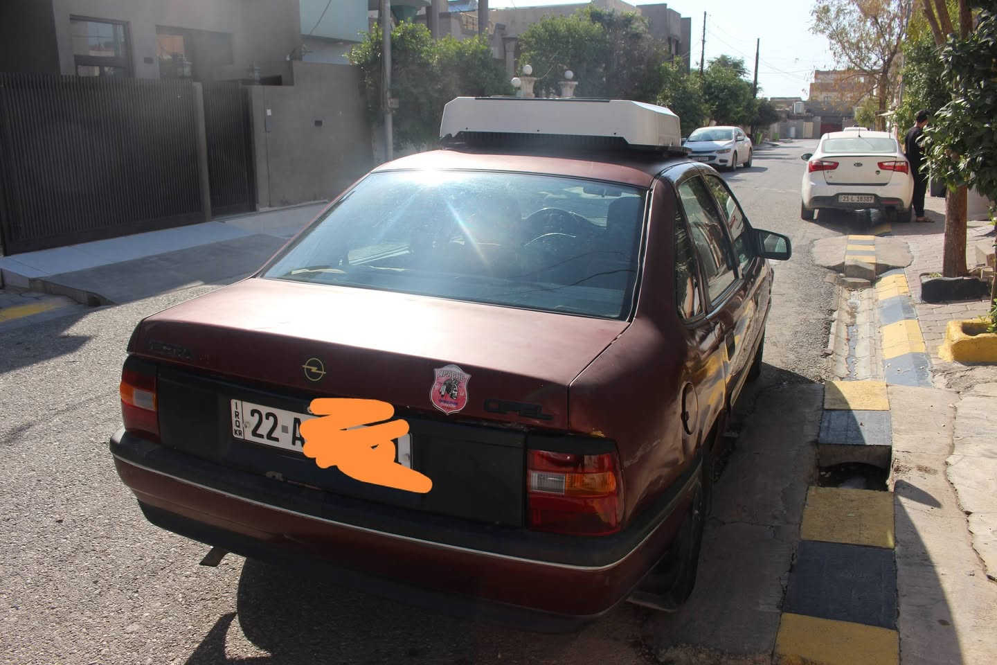 سلام عليكم اخوان
اوبل فكترا لبيع
موديل ١٩٩٠ سياره بدون اي ضربه او حادث
رقم اربيل دولي سنويه لحد ٢٠٣٠ بيه بطاقه بنزين
سياري باسمي احول لك ثاني يوم
محرك ١٦ قايش عريض بحاله جيده
باور... قفل مركزي.. طايرات جديد... كهربائية كلها شغال... كير عادي.. تبريد عل سقف ثلج يشتغل عل دينمو السيارة بدون اي مشكله و معدل.
سعر ٤٣
***********
