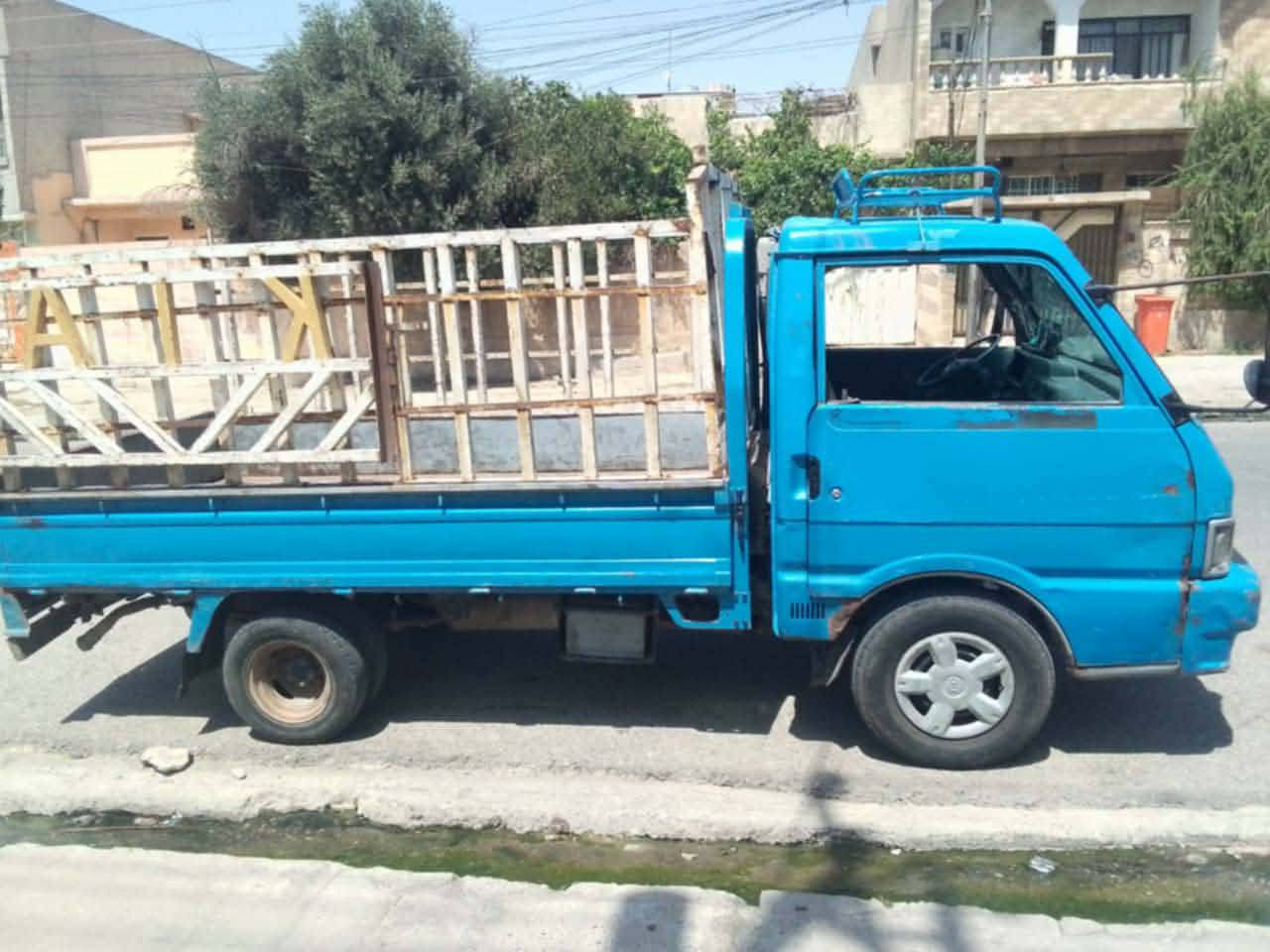 كيا بنكو موديل 93 رقم نينوى حمل شرط التحويل معمره ريامن كير مال كصه جديد مشط بور جديد طخم زين سعر 45 للاستفسار اتصل *********** مكلف بنشر
