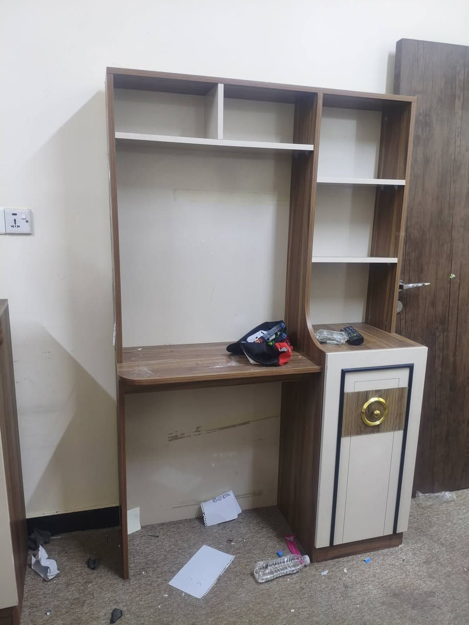 السلام عليكم
غرفه نوم تركي عدد اثنين شبابيه 5 قطع+7 قطع 

نظافه 100% اخت جديده 

مكان بغداد حي الاعلام 

الاستفسار على الرقم 

***********
