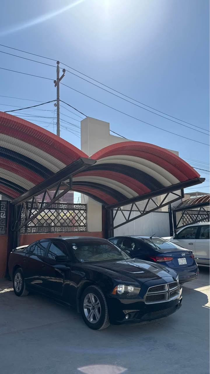 السلام عليكم للبيع

جارجر موديل 2014 اصل رقم بصرة بأسمي تحويل ثاني يوم 

حادثها جاملق وبنيد مواصفات الاعتيادية والسيارة جاهزة من مكينة وكير وتبريد واكسل وحدادية وتخم تاير ما تصرف عليها ربع وترايك وين ما يعجبك وتوني مسويلها ادامة كاملة 

السعر 140 وبيهة مجال بسيط 

*********** الزبير, البصرة
