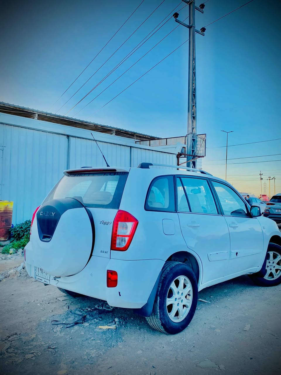 سلام عليكم
سياره شيري 
موديل 2015
كفاله عامه من ضربه والصبغ 
مكينه 2000بلاد
ماشيه 103000حقيقه 
سياره جديده وخير من الله 
تفاصيل اكثر ‏‪***********‬‏
