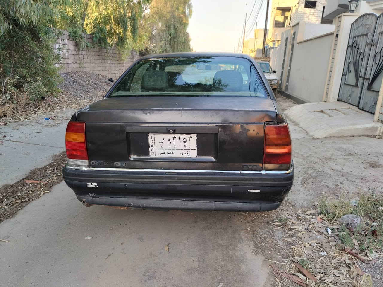 أوبل اوميكا للبيع 
محرك 20 والكير والسياره بالكامل نظيفه 
سنويه والاوراق أصوليه 
العنوان :-قريه الساده وبعويزه 
رقم الهاتف 
***********
***********
