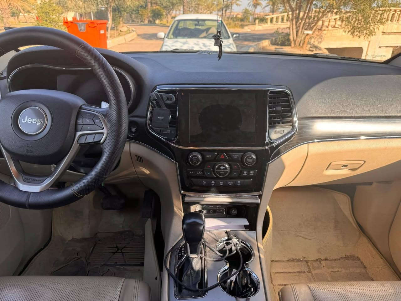 جيب موديل 2020 ( خليجي )
لمتدد بلاص فول مواصفات ١/١ اعله مواصفات
رقم سيارة بغداد باسمي مباشر التحويل 
فتحت سقف 
٣ شاشات امامي وخلفي 

مكينه ٣٦٠٠ ماشيه ٦٧ كيلو 
مكفوله من صبغ 
كير مكينه فور ويل 
تشغيل واطفاء عن بعد 
رادار جانبي 
شاشه جبيره 
كامره دواره
جنطه كهربائي شفط
شفتات ستيرن 
حساسات امامي خلفي 
مرايا متحسسة للضوء العالي 
بخاخ ماء على المصابيح الامامية 
دبل كزوز
سيدي CD / DVD
قطعتين تبريد ثلج خير من الله
كشن خزن ميموري 
داخل جلد
تدفئه تبريد بكشنات
ستيرن تدفئه
اطفاء محرك اوتو عند توقف
اوتو بارك مساعد
بصمات عدد ٢
ردارات جانبيه
توقف ذاتي 
مانع تاصدم خلفي 
رقم بغداد انكليزي
هزه جديد
سياره بسمي شخصيأ

ال💎ــسعـر 🟥 :: رقم (1) تلـقـائـي 📮

رقم صاحب ســـيـارة :: ***********
