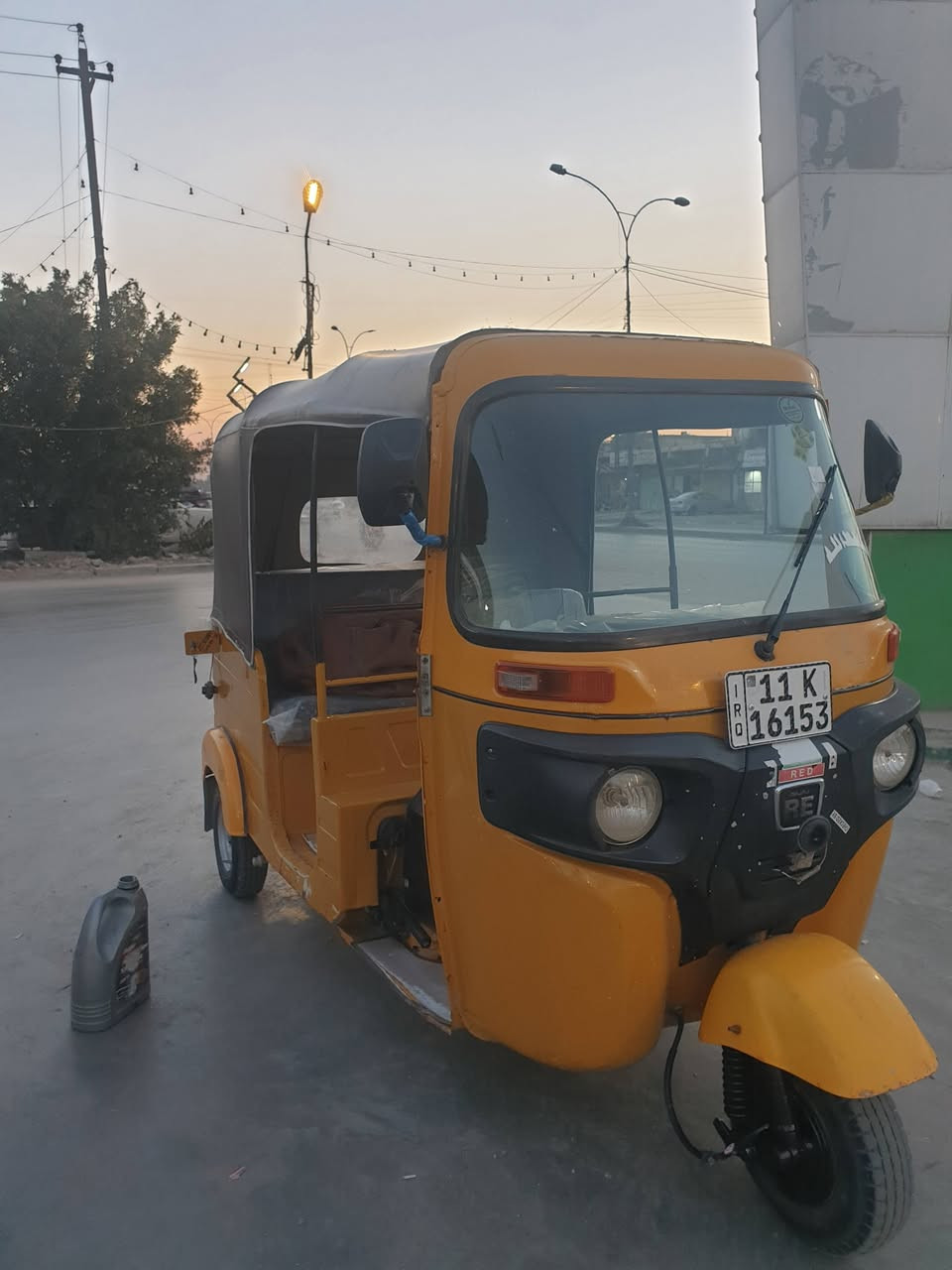 سلام عليكم تكتك للبيع موديل 19 شهر 12 تكتك نظيفه خير من الله مكان بغداد البلديات سعره 6 وبيها مجال رقم الهاتف ***********
