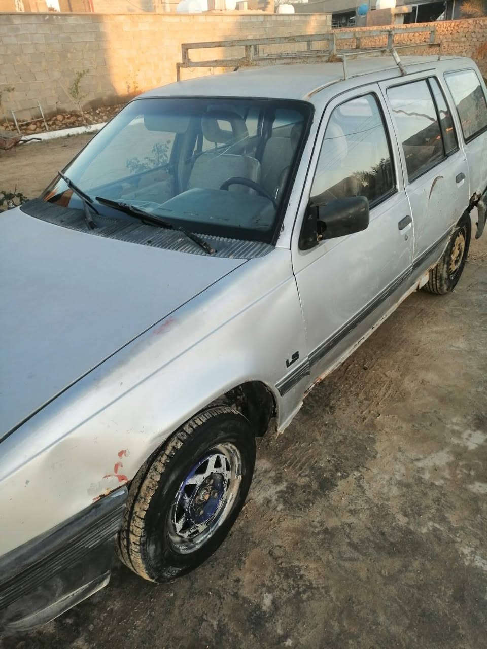 اوبل كاديت حديده تخم تاير جديد كير نضيف محرك تبخير بسيط السعر 7 ورقات وبي مجال مكان حديثه حي الرفاعي ***********
