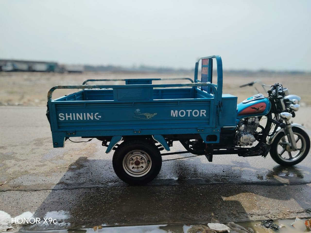 سلام عليكم شباب ستوته للبيع موديل 2023 خير من الله ستوته كلش حلوه عداد
كتروني تخم تاير جديد وراق كامله وصولي مو كنر 
   2400 وبيه مجال  مكاني بغداد المعامل     رقم ***********
😊
