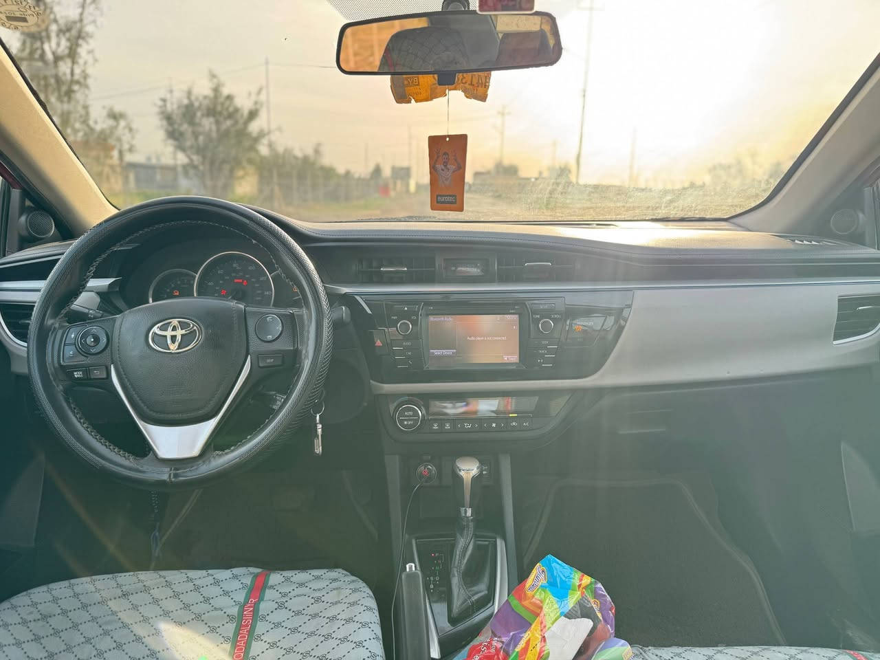 السلام عليكم ✈️
كورله 2016 وادر امريكي ✍🏻
حادثها 3 قطع باب الصدر ✔️وباب الخلف الصدر ✔️🔴 وباب السايق 
🔴السياره استخدام شخصي 
🟢تايرات 80 ٪ 
🔵حداديه امامي جديد 100٪
🔴 گير+مكينه مكفولات100٪
🟣باتري جديد ☑️
⚪️تدفئه تبريد فول 100
🔶السعر 125$ وبيها مجال 🔇

🔕رقم هاتف +واتساب 
0️⃣7️⃣7️⃣1️⃣2️⃣3️⃣9️⃣2️⃣6️⃣9️⃣0️⃣


**إذا كنت صاحب هذا الإعلان وتريد حذفه لأي سبب، رجاءا أرسل رسالة إلى الدعم الفني**